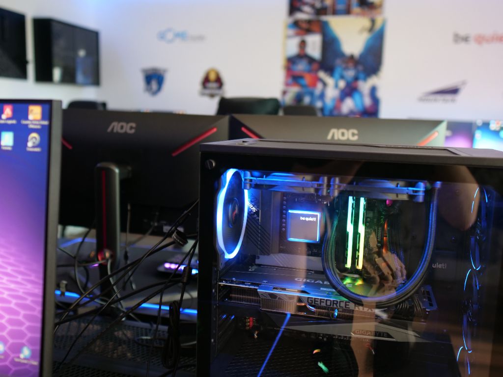 High-End Gaming PC Setup